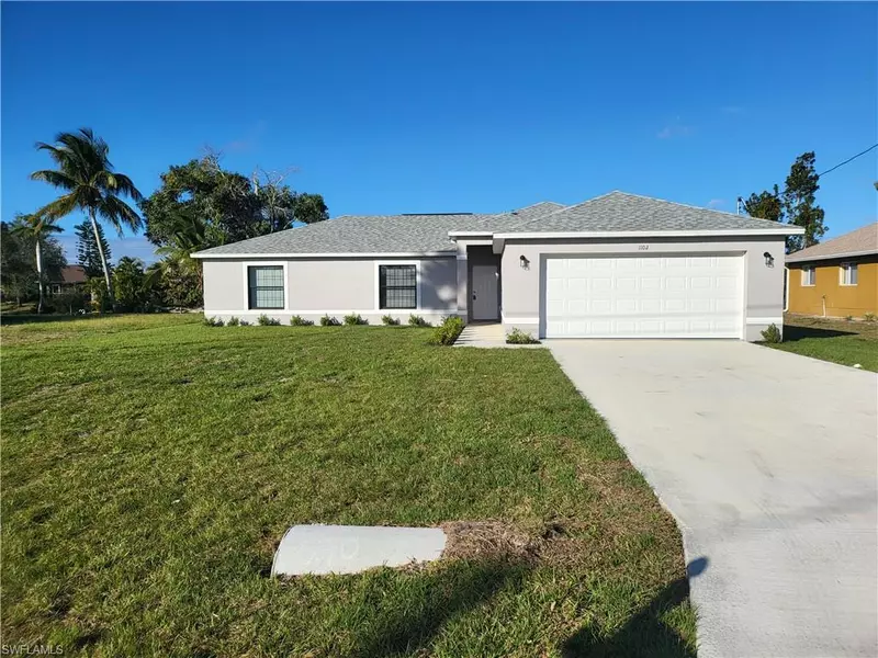 1221 NE 10Th LN, Cape Coral, FL 33909