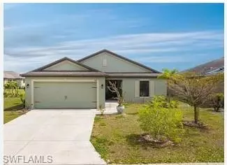 747 Center Lake ST, Lehigh Acres, FL 33974