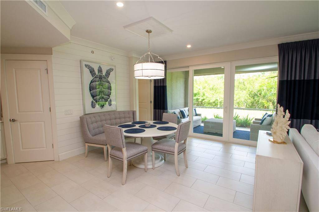 Naples, FL 34114,172 Indies DR E #8-102