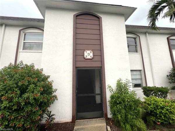 2828 Jackson ST #D8, Fort Myers, FL 33901