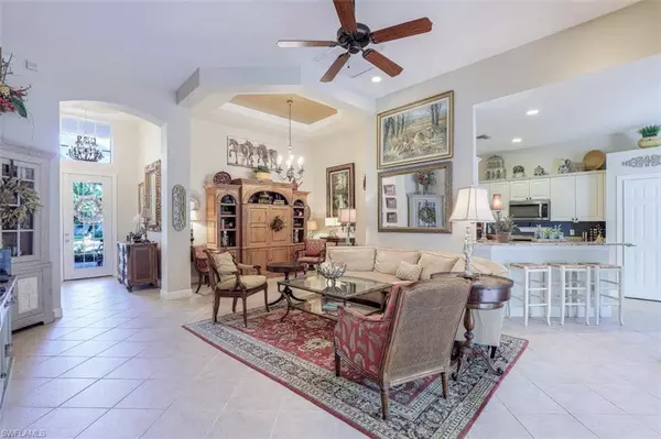 Naples, FL 34110,16156 Parque LN