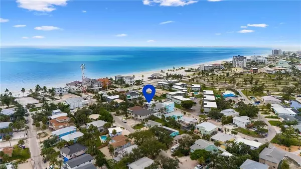 Fort Myers Beach, FL 33931,108 Voorhis ST