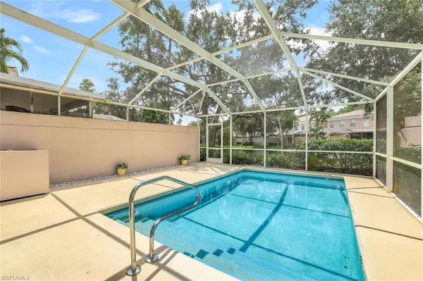 Naples, FL 34119,5791 Cove CIR #16