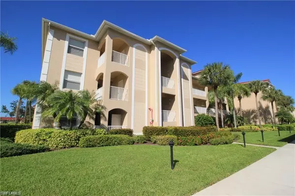 2740 Cypress Trace CIR #2714, Naples, FL 34119