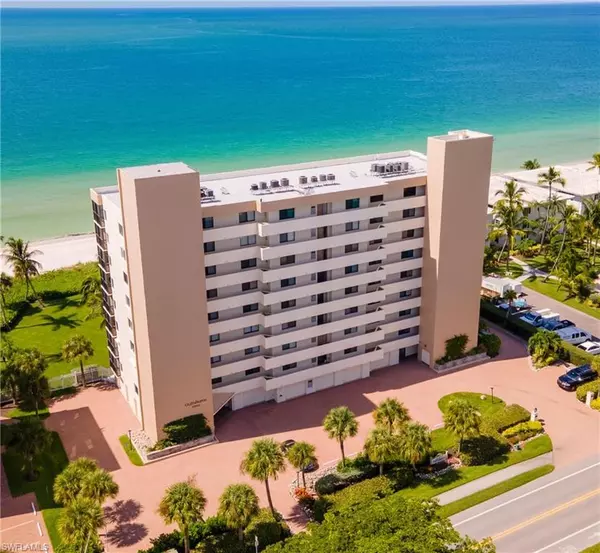 Naples, FL 34108,10525 Gulf Shore DR #213