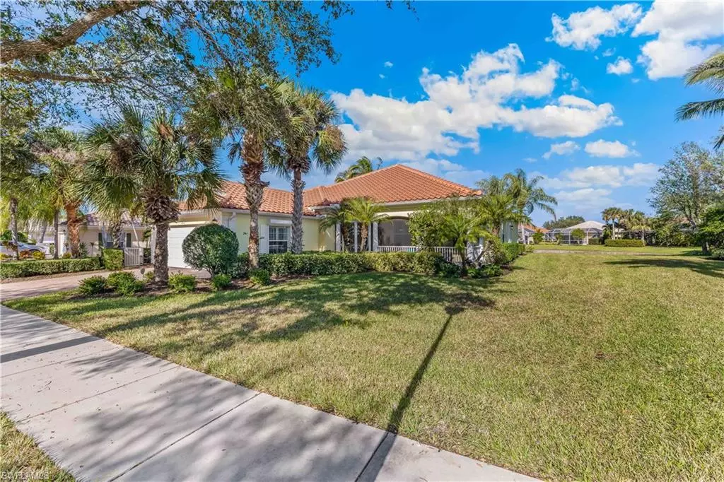 Naples, FL 34114,8001 Wilfredo CT