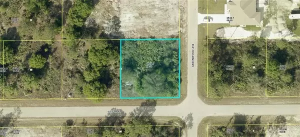 607 E 13th ST, Lehigh Acres, FL 33972