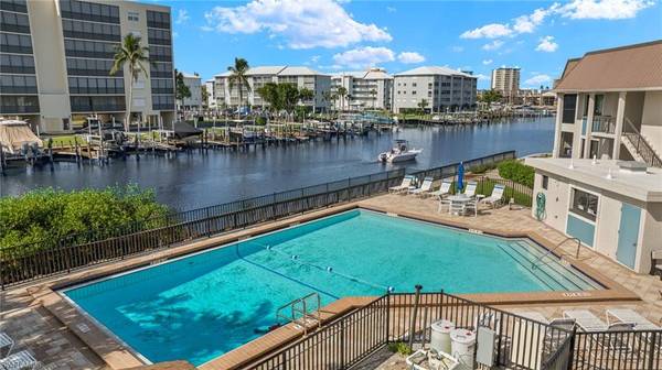 200 Lenell RD #214, Fort Myers Beach, FL 33931