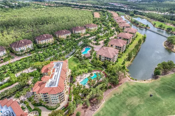 Naples, FL 34109,2764 Tiburon BLVD E #3-101