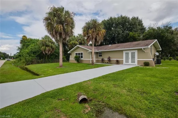 Alva, FL 33920,2321 Thurlow ST