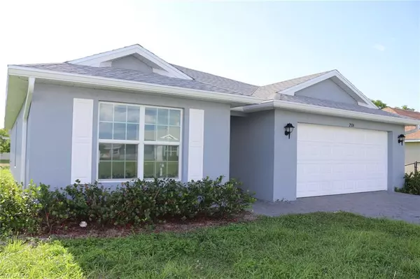 2924 NE 4th PL, Cape Coral, FL 33909