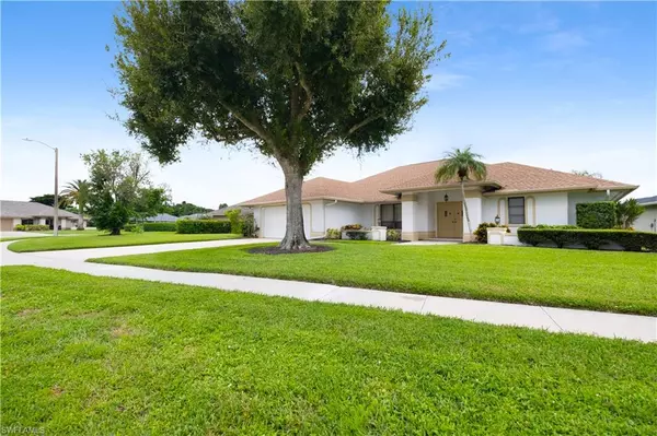 Naples, FL 34109,9744 Campbell CIR