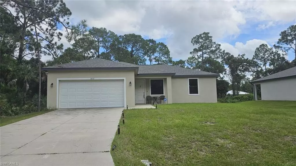 8031 Sandy CIR, Labelle, FL 33935