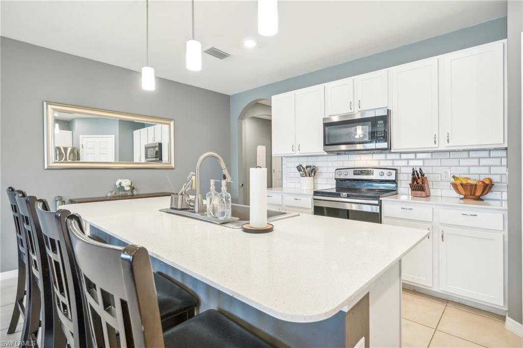 Cape Coral, FL 33909,2726 Foralesca CT