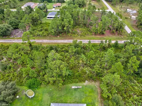 Lehigh Acres, FL 33974,1038 Card ST E