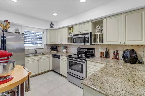 Naples, FL 34109,2154 Arbour Walk CIR #2514