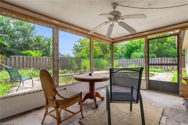Lehigh Acres, FL 33936,1208 Barnsdale ST