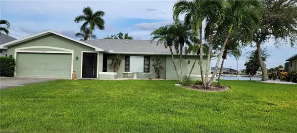 4627 SW 2nd AVE, Cape Coral, FL 33914