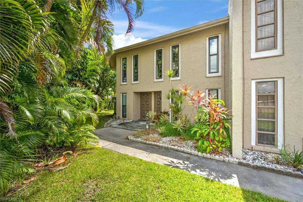 Cape Coral, FL 33914,4803 SW Santa Barbara CT #2