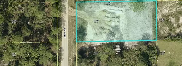 Lehigh Acres, FL 33972,1108 Henry AVE