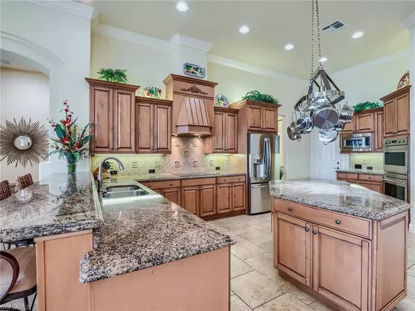 Naples, FL 34113,7322 Hagen WAY