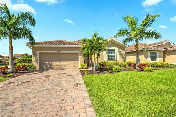 Cape Coral, FL 33909,2492 Sawgrass Lake CT