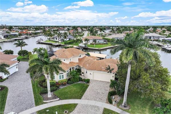 95 Anchor CT, Marco Island, FL 34145