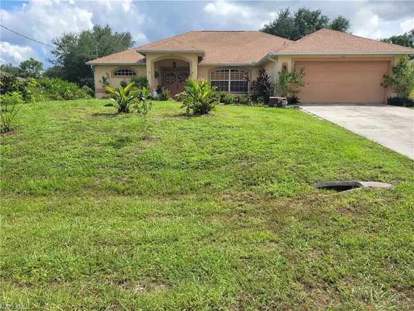 2611 65th ST W, Lehigh Acres, FL 33971