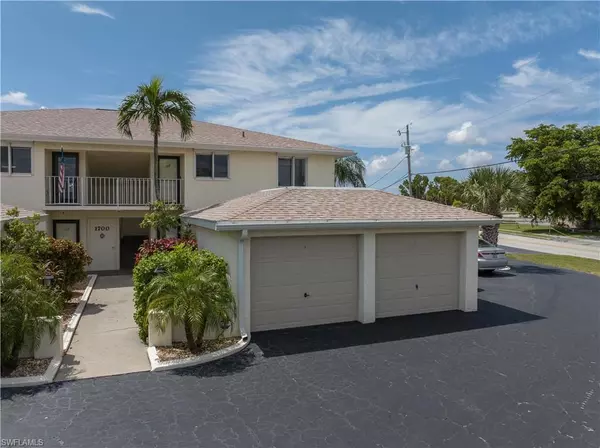 Cape Coral, FL 33904,1700 Bikini CT #204