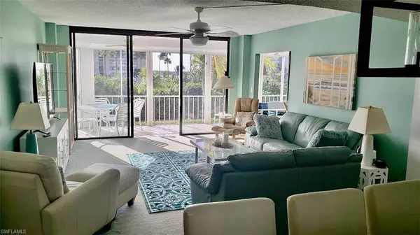 Fort Myers Beach, FL 33931,8401 Estero BLVD #207