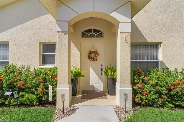 Naples, FL 34119,8383 Ibis Cove CIR #A162