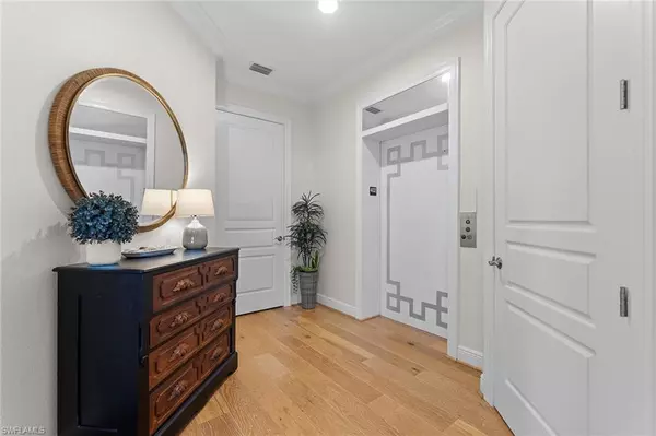 Bonita Springs, FL 34134,4761 Via Del Corso LN #402