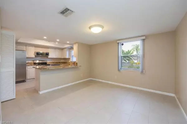 Naples, FL 34110,1510 Imperial Golf Course BLVD #114