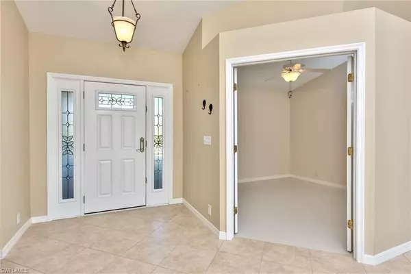 Naples, FL 34112,3563 Kent DR