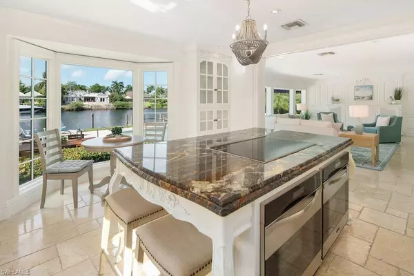 Naples, FL 34102,1060 Galleon DR