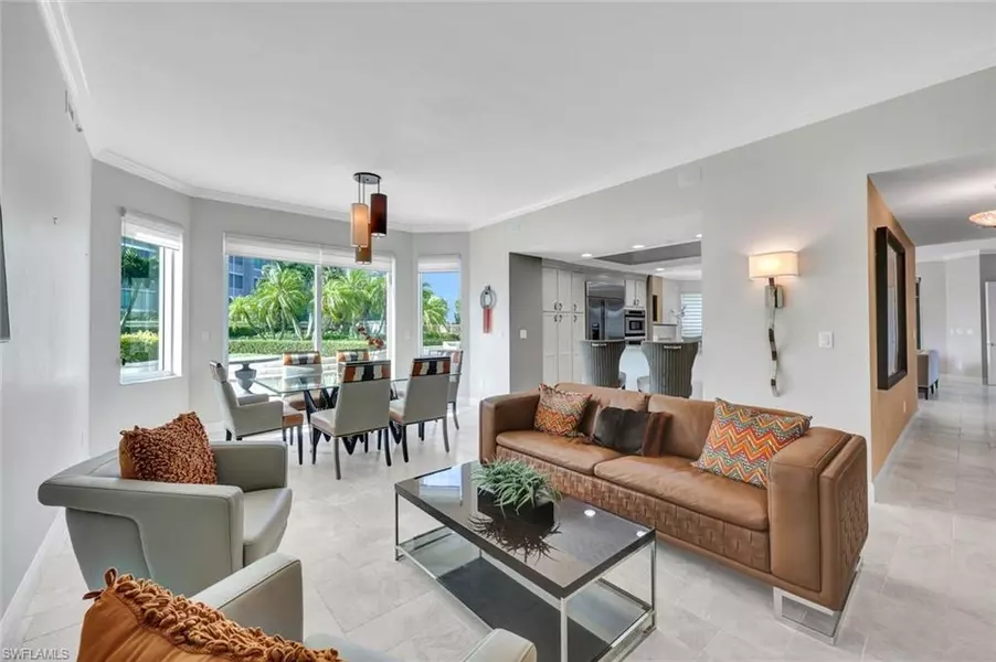 265 Indies WAY #T1, Naples, FL 34110