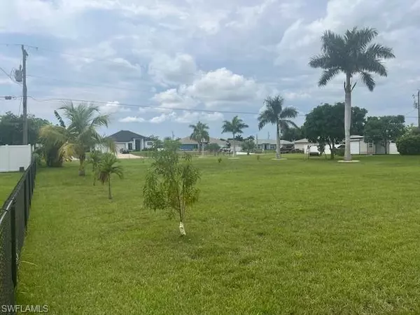 1418 NE 19th AVE, Cape Coral, FL 33909