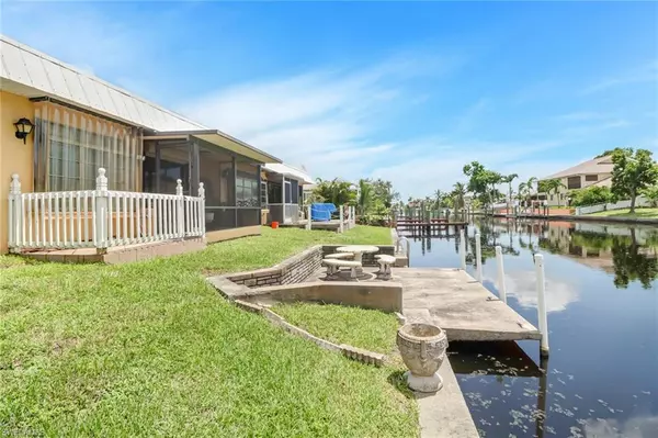 Cape Coral, FL 33904,4904 Viceroy ST #5