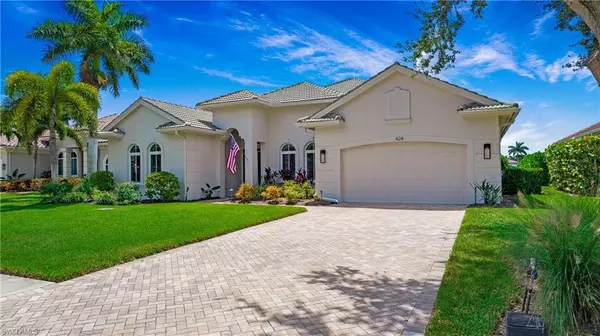 Naples, FL 34110,424 Saddlebrook LN