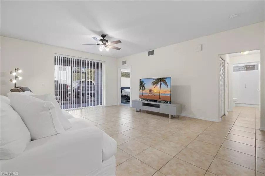 1080 Hancock Creek South BLVD #101, Cape Coral, FL 33909