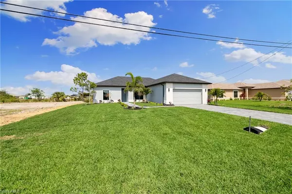 921 NE 11th TER, Cape Coral, FL 33909