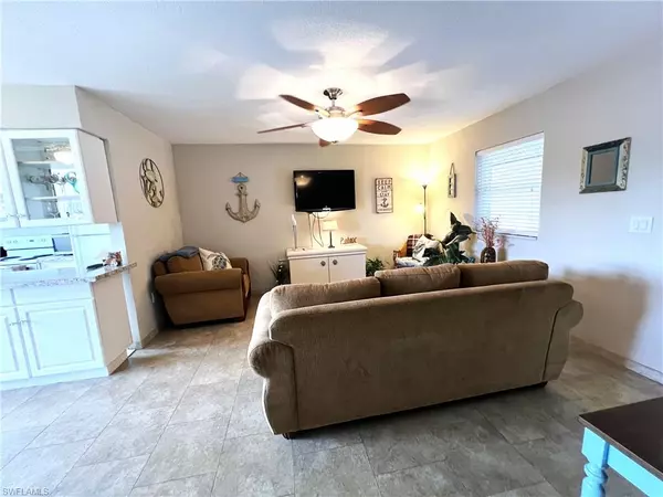 Cape Coral, FL 33904,3903 Del Prado BLVD S #101