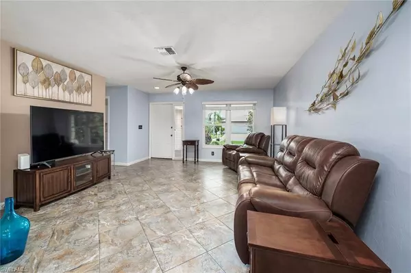 Fort Myers, FL 33919,9744 Foxglove CIR