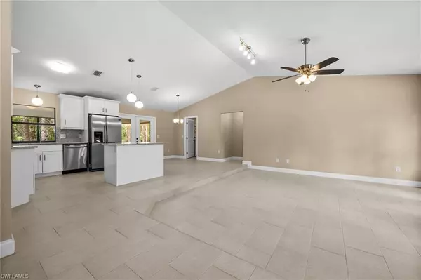 Bonita Springs, FL 34135,25230 Busy Bee DR