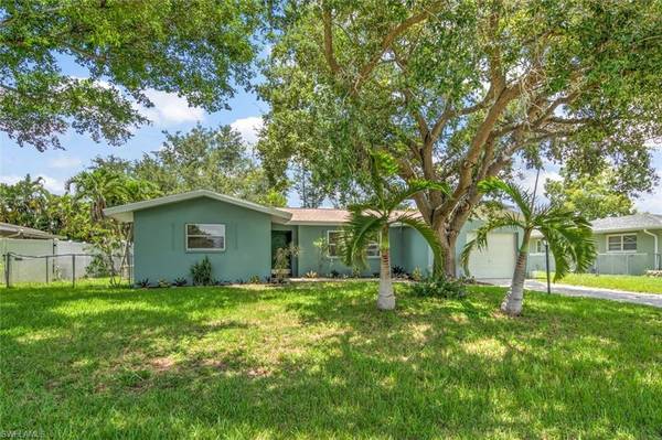 2702 SE 17th AVE, Cape Coral, FL 33904