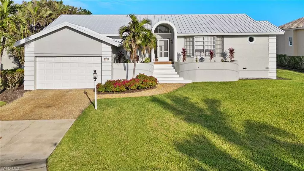 1242 Par View DR, Sanibel, FL 33957