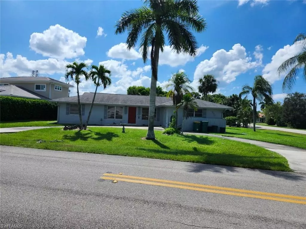 Naples, FL 34108,600 94th AVE N