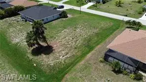 Rotonda West, FL 33947,111 Mark Twain LN