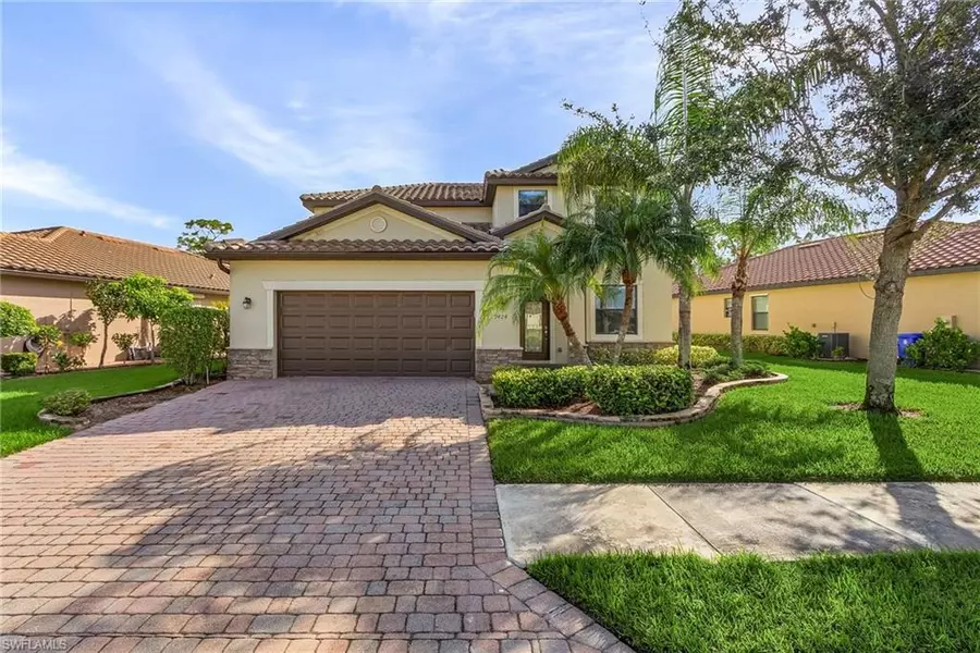 9424 River Otter DR, Fort Myers, FL 33912