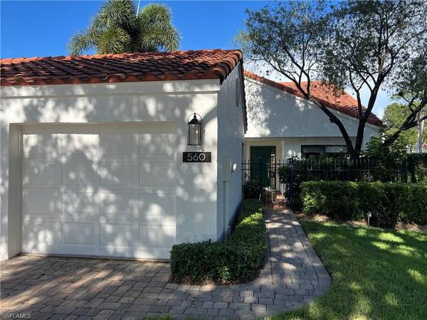 560 Beachwalk CIR,  Naples,  FL 34108